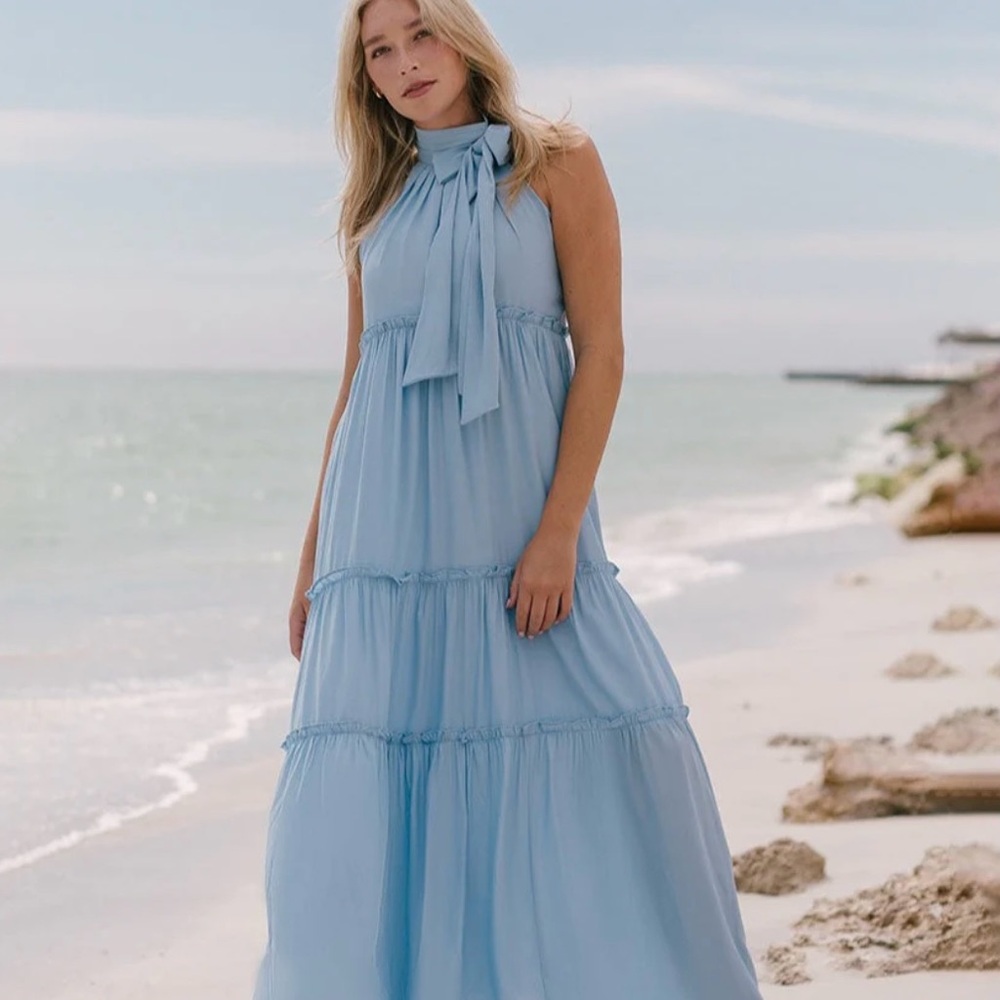 Elegant Summer Blue Halter Maxi Dress Size Small